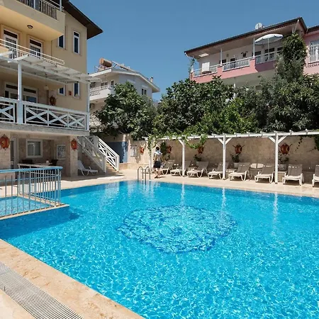 Safari 2024-3 Apart Otel 3*